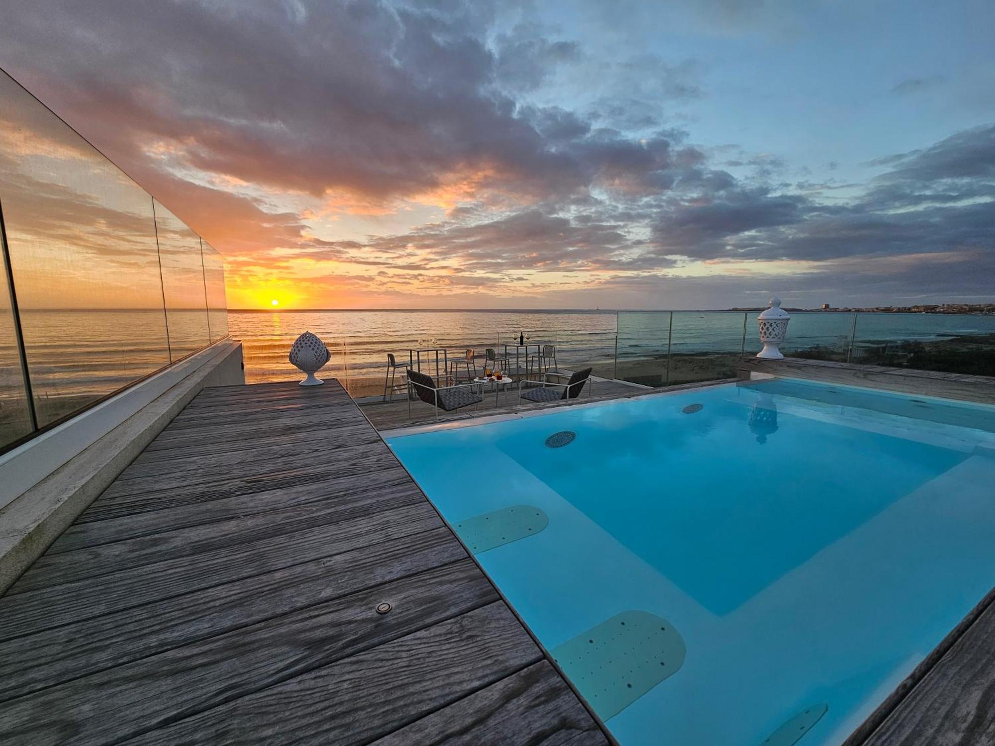 Villa Dune Luxury Roof Top Pool Wellness Gallipoli Luaran gambar
